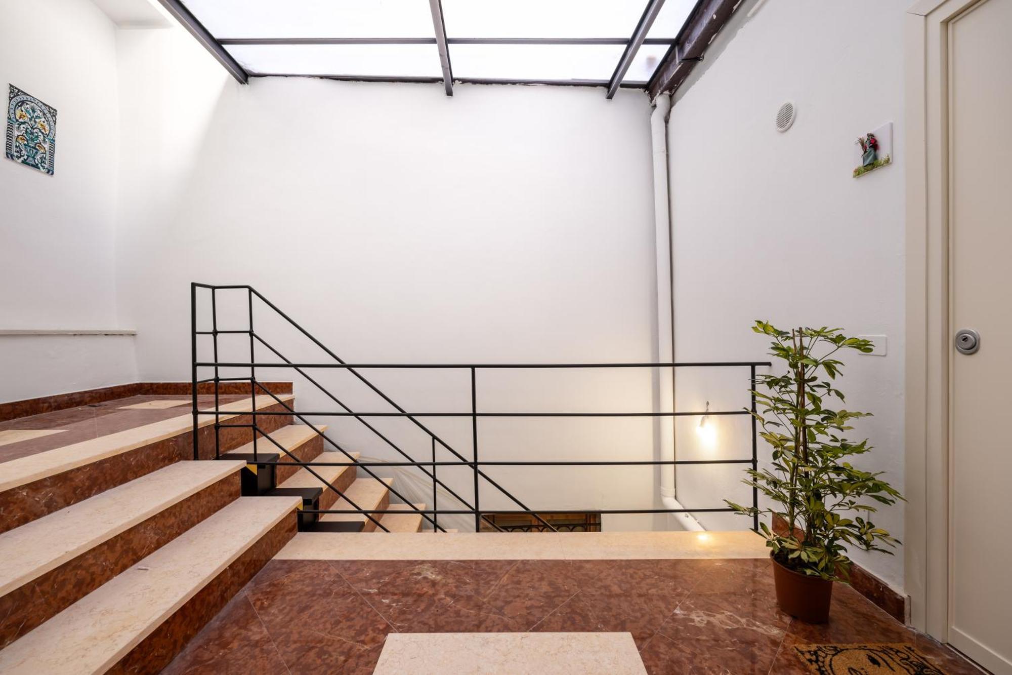 Agata E Rosalia 2 Bedroom Flat At The Quattro Canti Palermo Buitenkant foto