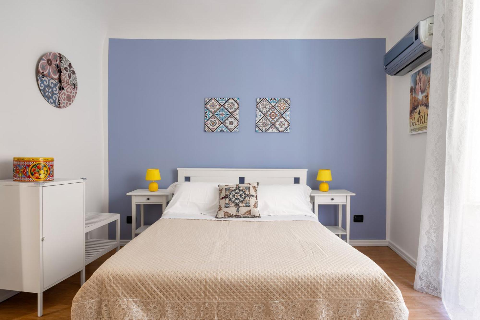 Agata E Rosalia 2 Bedroom Flat At The Quattro Canti Palermo Buitenkant foto