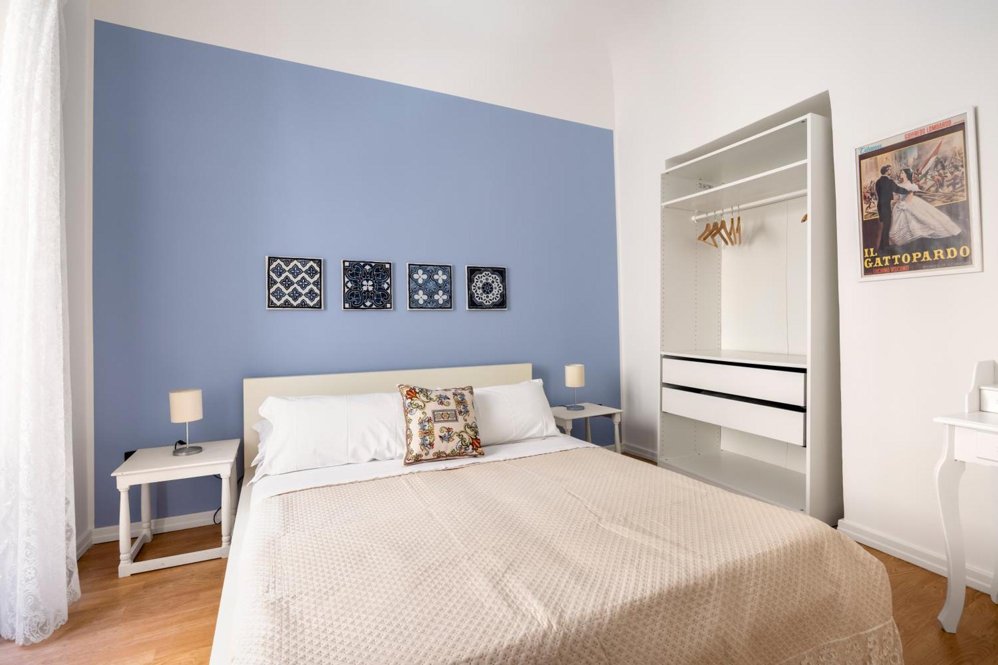 Agata E Rosalia 2 Bedroom Flat At The Quattro Canti Palermo Buitenkant foto